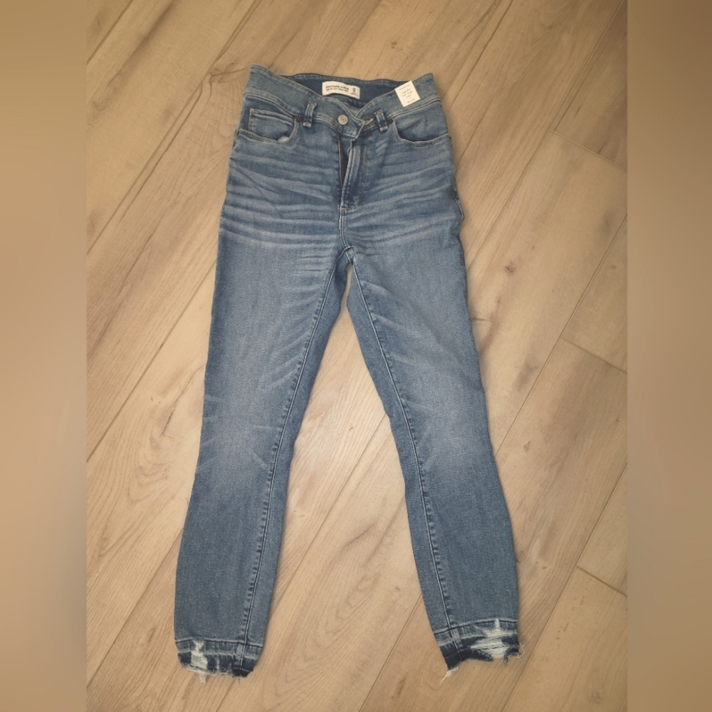 Abercrombie & Fitch Super Skinny Blue Jeans